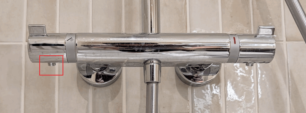 海外ホテルのシャワー水圧を最大にする蛇口の操作方法（レバーの使い方）